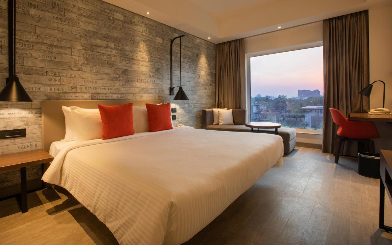 Lemon Tree Premier City Center Pune Exterior foto