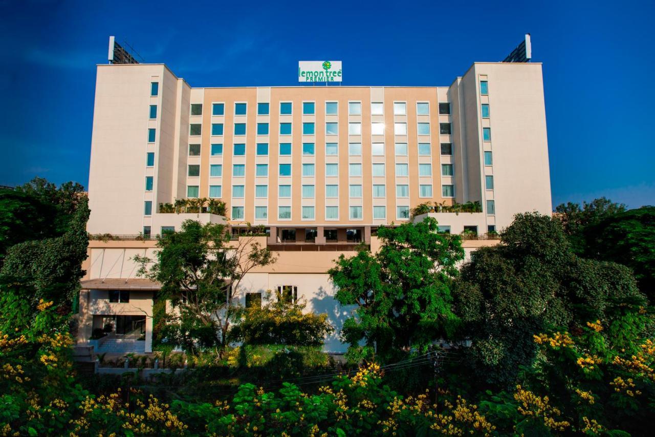 Lemon Tree Premier City Center Pune Exterior foto