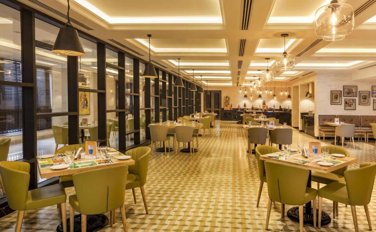Lemon Tree Premier City Center Pune Exterior foto
